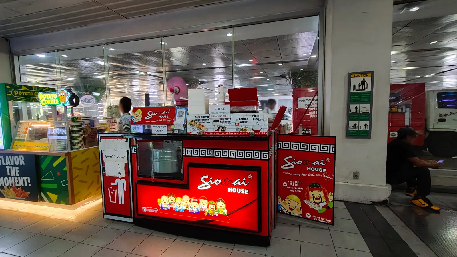 SIOMAI HOUSE in Gateway Mall